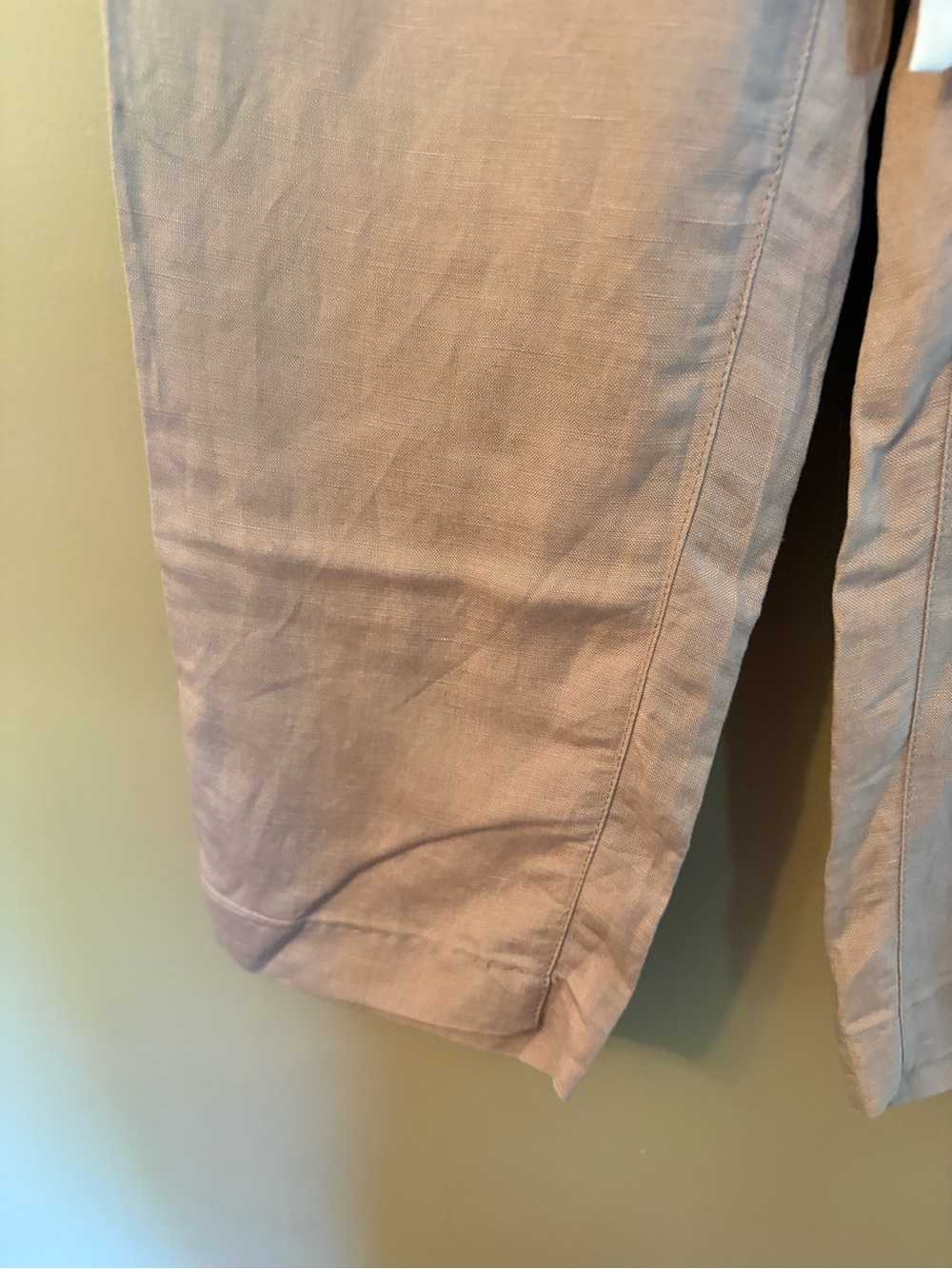 Black Tape Cropped Drawstring Linen-Blend Pants in Pinky-Taupe - Picture 5 of 12